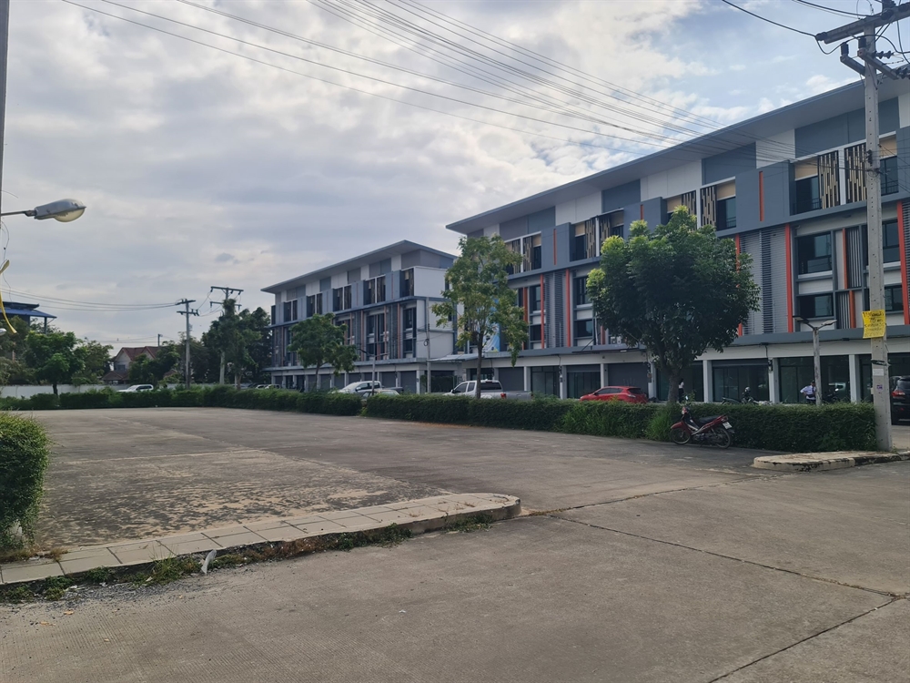 ซี-สเปซ สามโคก